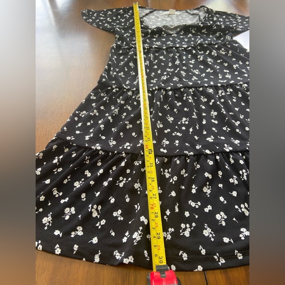 Aeropostale Black and White Floral Cinched Mini Dress Women’s Size XS - Picture 4 of 9